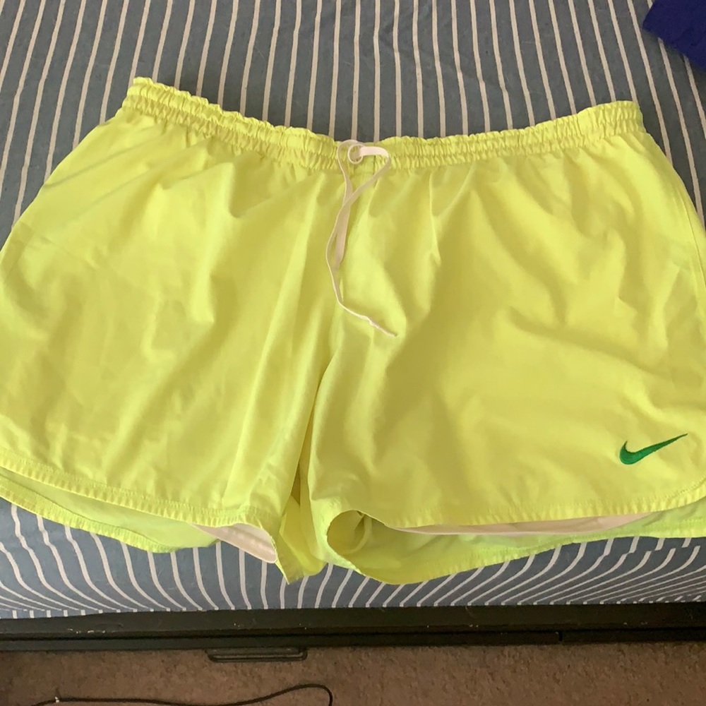 Nike lined running shorts